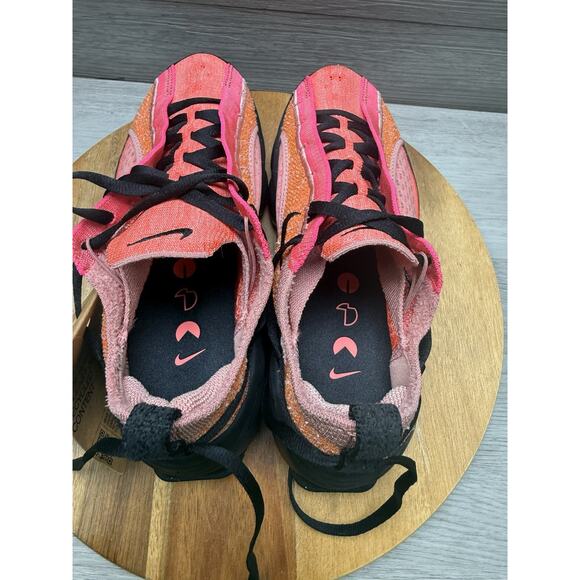Nike Flyknit Bloom Red Stardust Athletic Shoes Running FD2149-600 Womens Size 7 - Picture 8 of 9